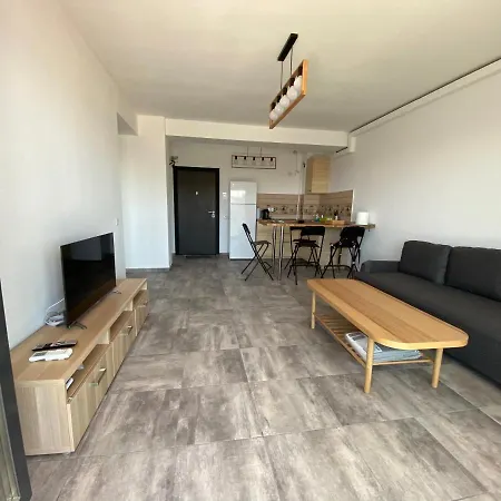 La Mare 4 Persoane Mamaia Nord Navodari