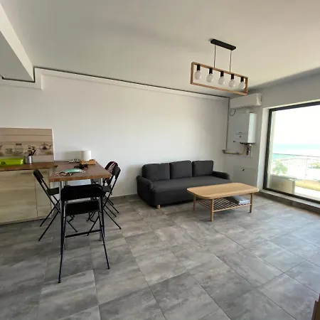 La Mare 4 Persoane Mamaia Nord * Navodari