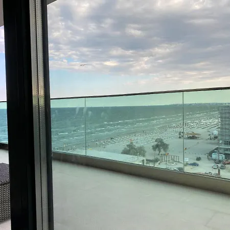 Apartment La Mare 4 Persoane Mamaia Nord *