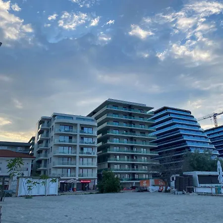 La Mare 4 Persoane Mamaia Nord *