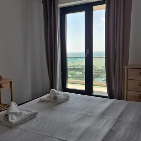 La Mare 4 Persoane Mamaia Nord