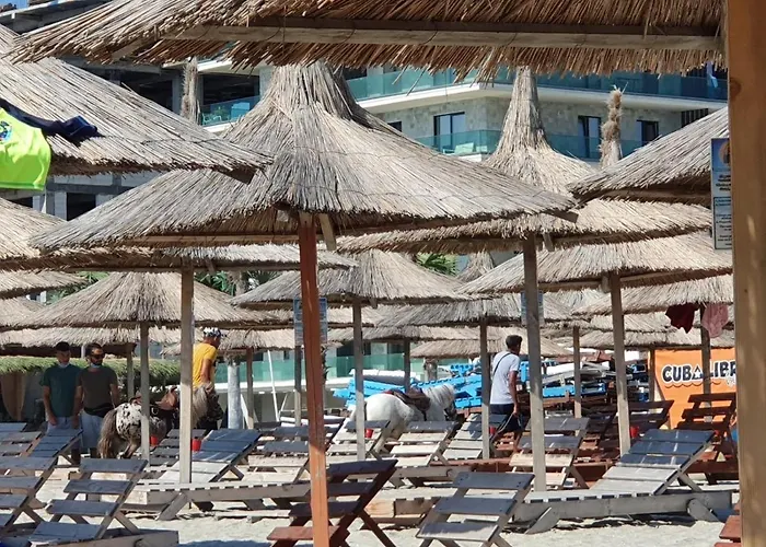 La Mare 4 Persoane Mamaia Nord * Navodari