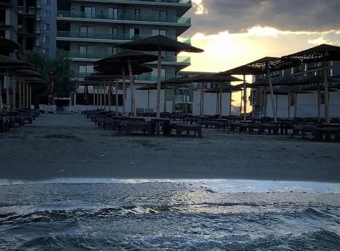 La Mare 4 Persoane Mamaia Nord *